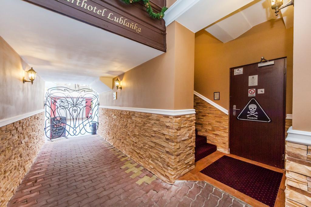 Aparthotel Lublanka Praga Exterior foto
