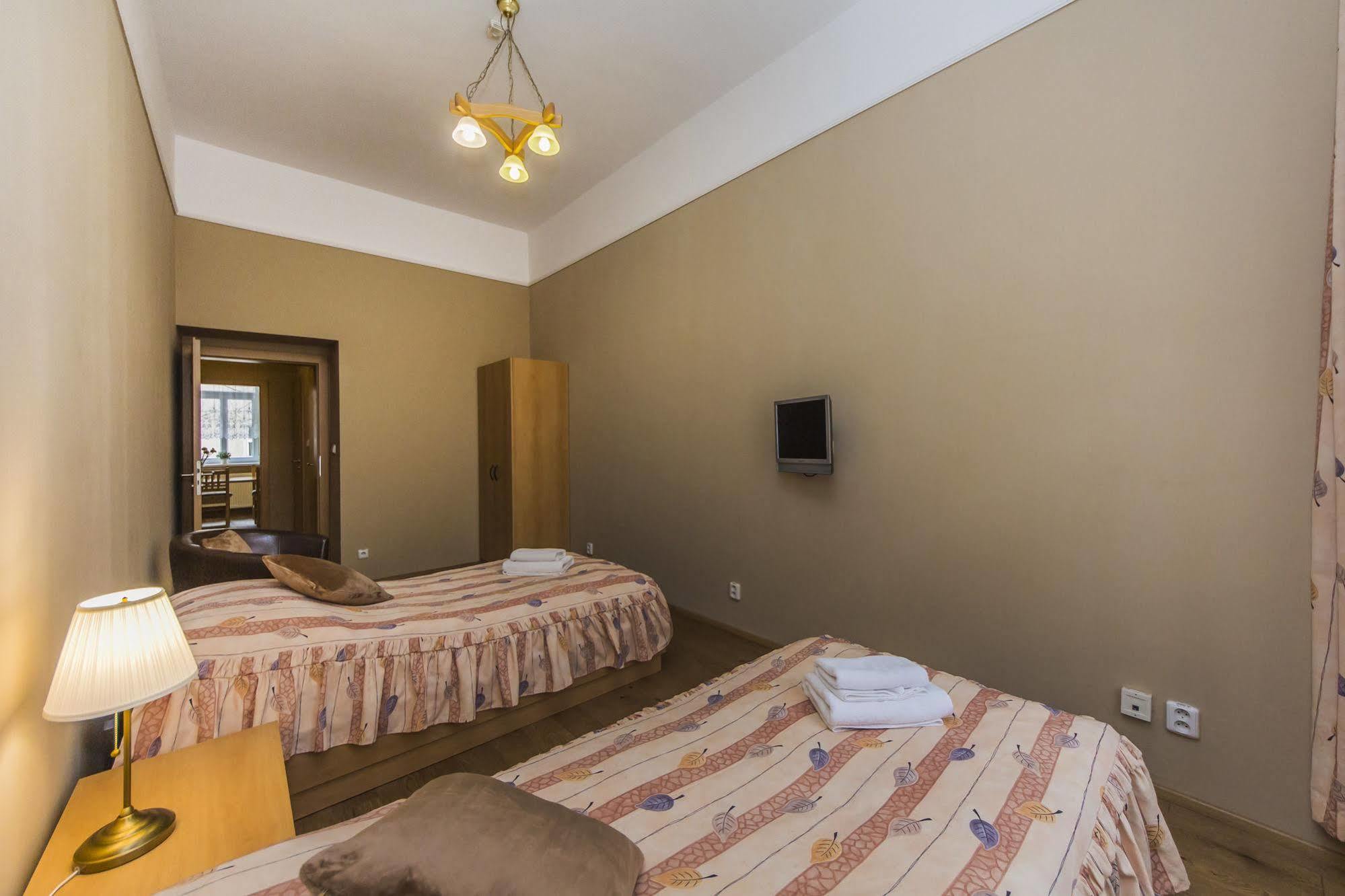 Aparthotel Lublanka Praga Exterior foto